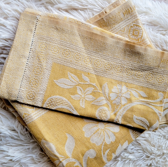 Puro Lino vintage style fine Linens table runner & tea towel golden yell… - Picture 1 of 16
